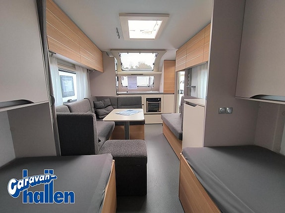 Adria Adora 613 HT 6 of 7