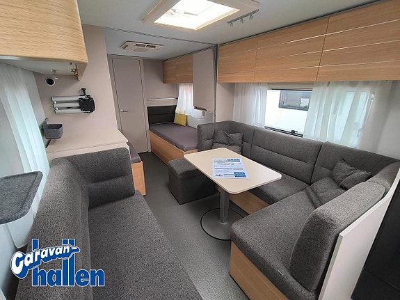 Adria Adora 613 HT 3 of 7