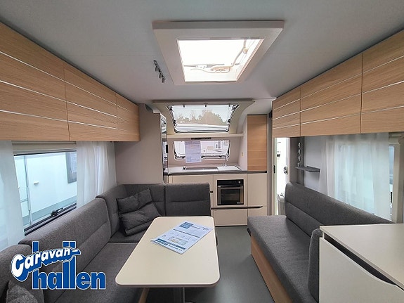 Adria Adora 613 HT 5 of 7