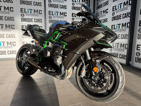 Kawasaki Ninja H2 Vandemon Helsystem 2 of 20