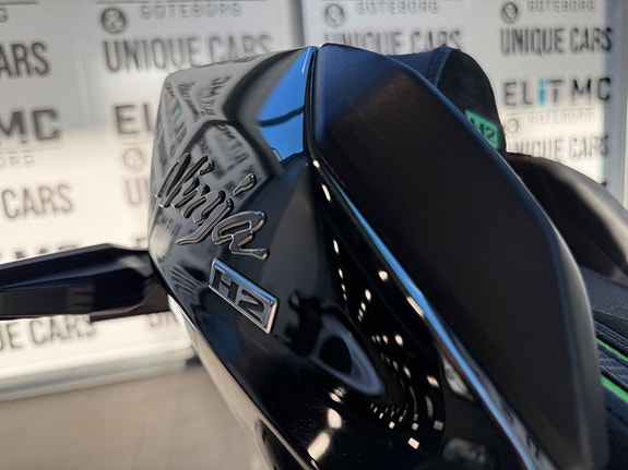 Kawasaki Ninja H2 Vandemon Helsystem 14 of 20