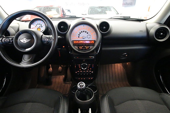 MINI Countryman Cooper 13 of 25