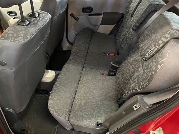 Renault Modus 8 of 13