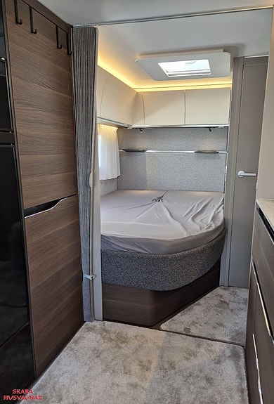 Adria ALPINA 583 LP (Nytt tält ingår) 16 of 21