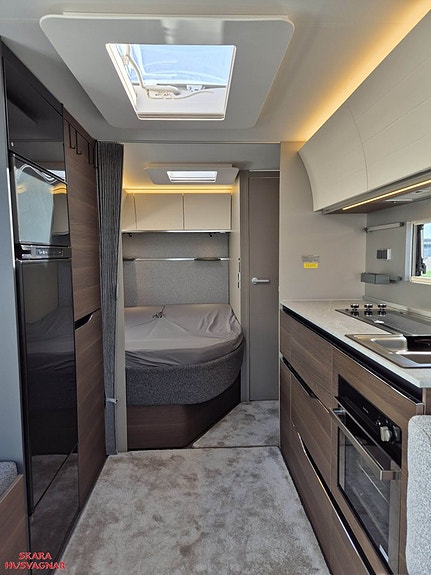Adria ALPINA 583 LP (Nytt tält ingår) 5 of 21