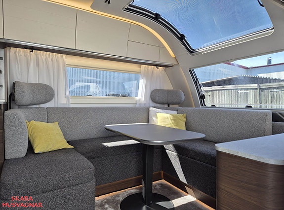 Adria ALPINA 583 LP (Nytt tält ingår) 3 of 21