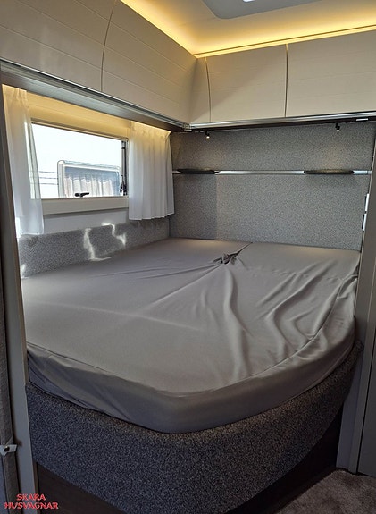 Adria ALPINA 583 LP (Nytt tält ingår) 17 of 21