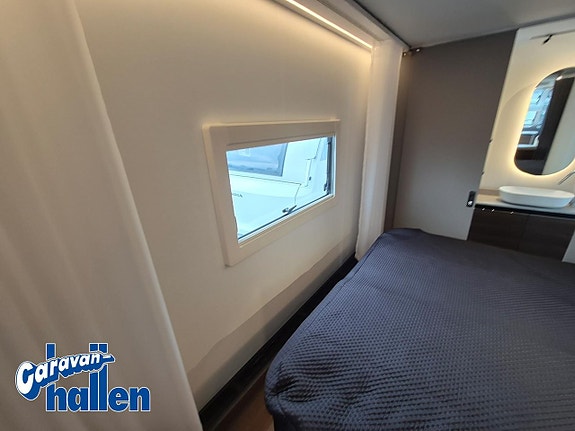 Adria Alpina 663 HT (Tandem/Mover/Hydrauliska stödben) 20 of 27