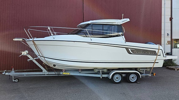 Jeanneau Merry Fisher 695 Cabin -19 Yamaha F130 inkl båtvagn