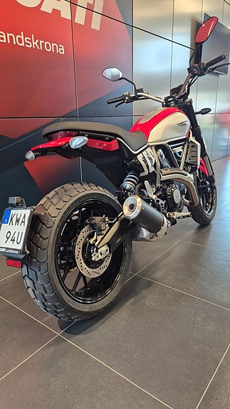 Ducati Scrambler Icon DEMO 5 of 6