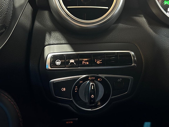 Mercedes-Benz C63 21 of 22