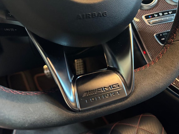 Mercedes-Benz C63 8 of 22