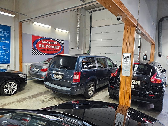 Chrysler Grand Voyager 4 of 15