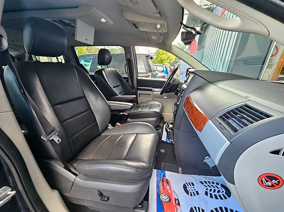 Chrysler Grand Voyager 14 of 15