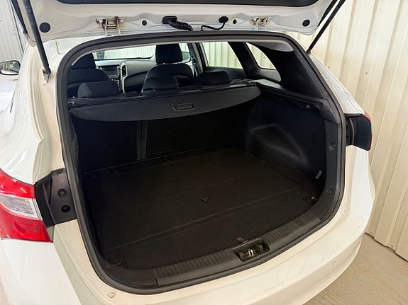 Hyundai i30 7 of 18