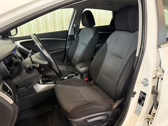 Hyundai i30 11 of 18