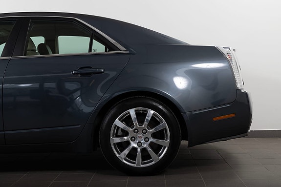 Cadillac CTS 5 of 24