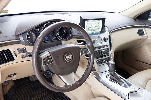 Cadillac CTS 18 of 24