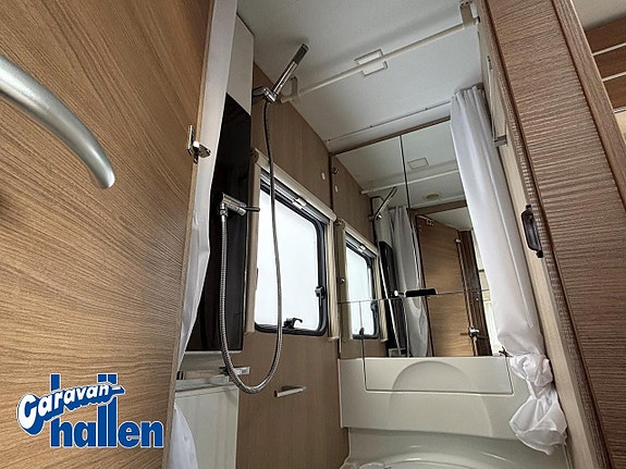 Adria Adora 522 UP 21 of 23