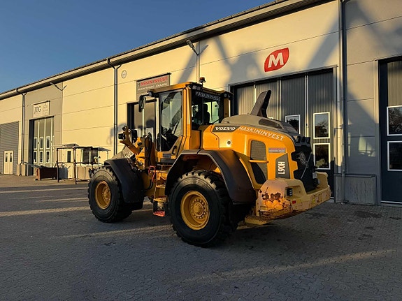 Volvo L90H Volvo L90H 3 of 30