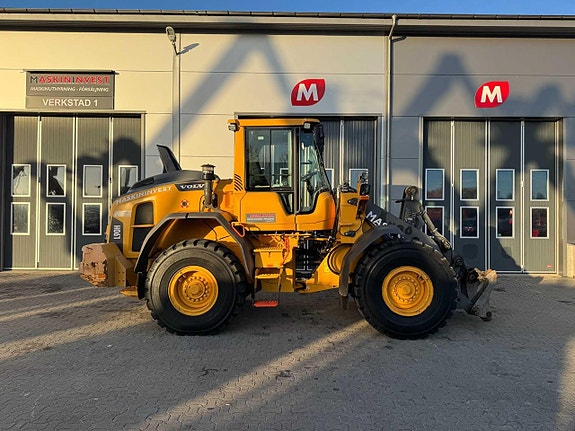 Volvo L90H Volvo L90H 4 of 30