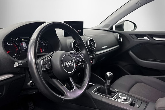 Audi A3 5 of 5