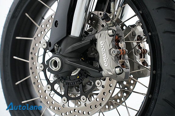 Ducati Multistrada 950 *Väskor, Nya däck 25 of 26