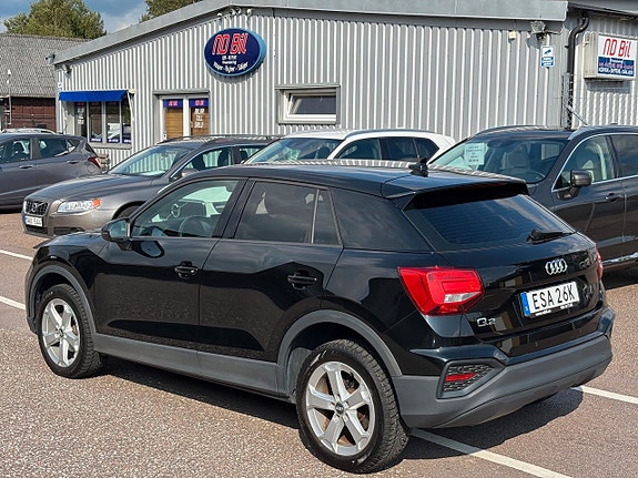 Audi Q2 6 of 18