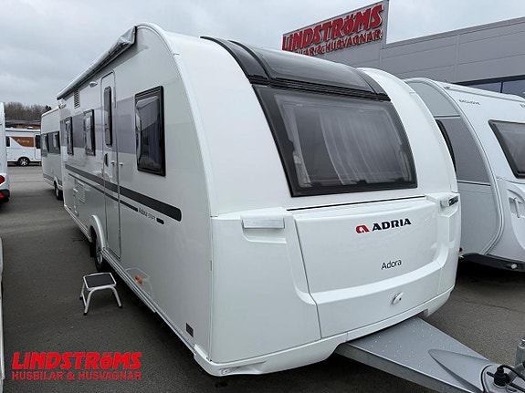 Adria 573 PT Barnkammare