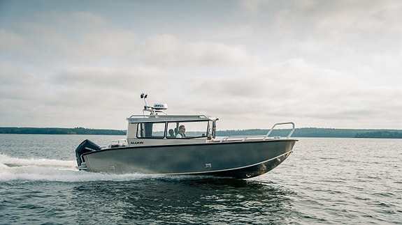 Alukin C770 2026 – Modern hyttbåt i aluminium