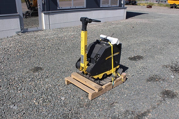 REA 65.000 SEK ex moms Bomag Padda BPR 40/60 3 of 6