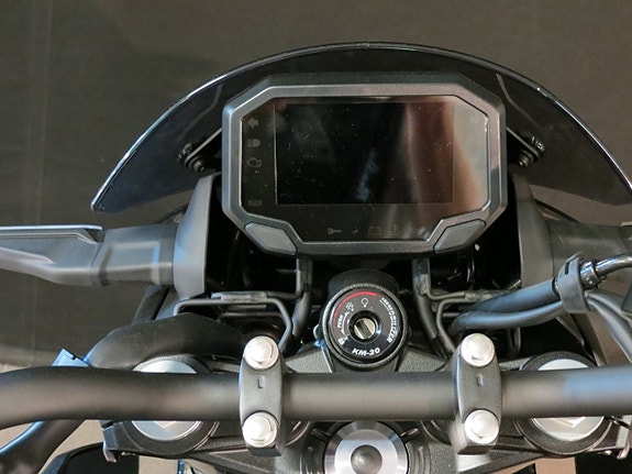 Kawasaki Z7 HYBRID 6 of 6