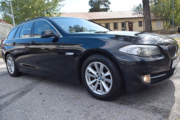 BMW 520 3 of 5