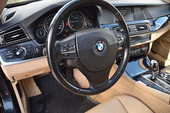 BMW 520 17 of 22