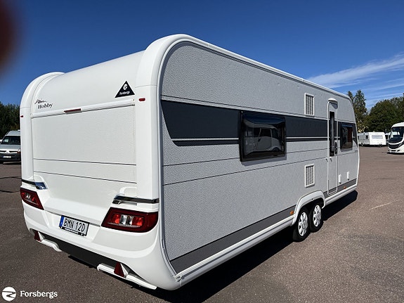 Hobby 660 WFC PRESTIGE // Alde // AC // Cityvatten 2 of 21