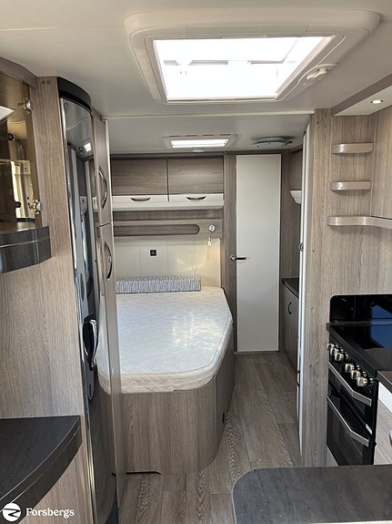 Hobby 660 WFC PRESTIGE // Alde // AC // Cityvatten 11 of 21
