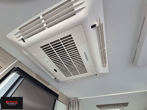 Kabe ROYAL 740 TDL KS 7 of 10