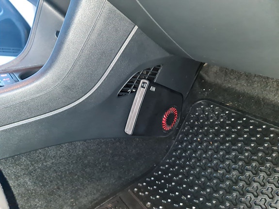 Volkswagen UP! 17 of 24