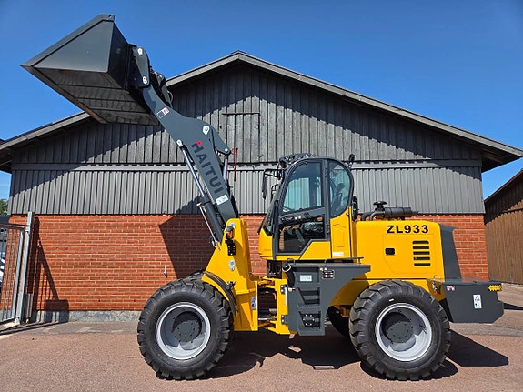 Hjullastare Haitui ZL933  skopa och gafflar.
