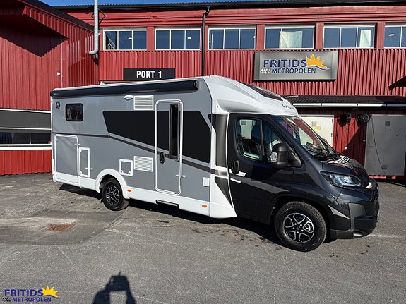 Sunlight T 68 Adventure Fiat - Auto - 9" media