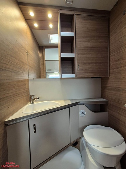 Knaus 420 QD 19 of 19