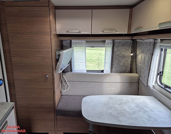 Knaus 420 QD 15 of 19