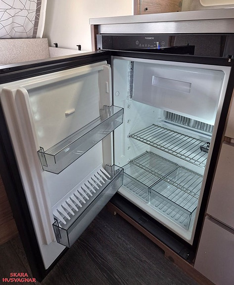 Knaus 420 QD 14 of 19