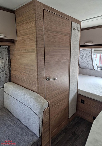 Knaus 420 QD 18 of 19