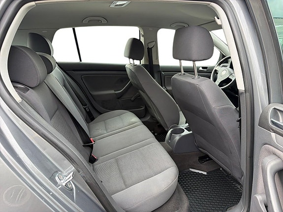 Volkswagen Golf I 14 of 22