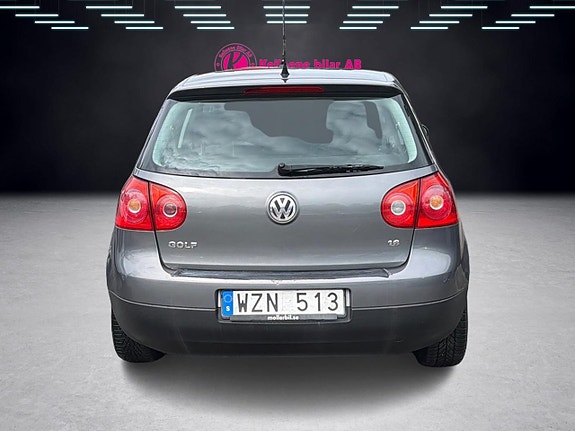 Volkswagen Golf V 6 of 22