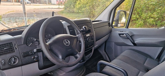 Mercedes-Benz Sprinter 319 5 of 5