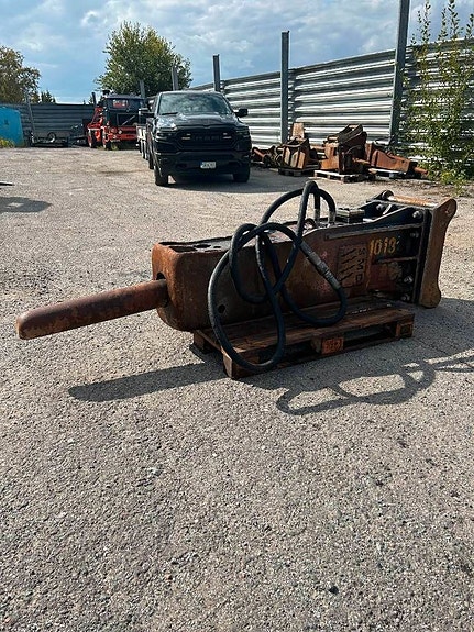 SMC XS-1600 2 of 3