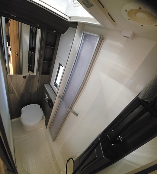 Kabe TM Novum Royal C 720 LXL *Utförsäljning demofordon* 9 of 15