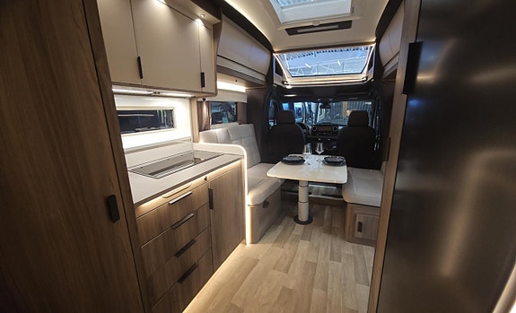 Kabe TM Novum Royal C 720 LXL *Utförsäljning demofordon* 6 of 15